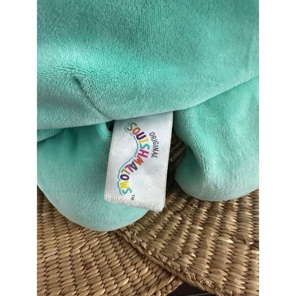 Squishmallows 12-Inch Fancy Octopus Add Zobey to Your Squad - Picture 10 of 12